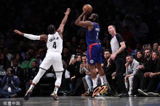 对他的赛场 对他的赛场