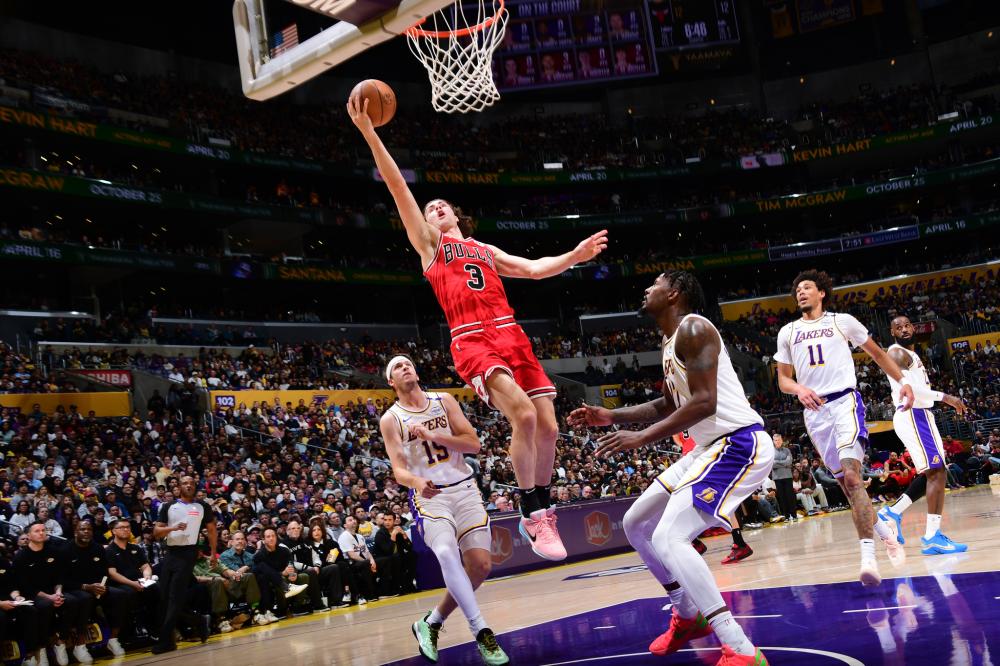 亚马尔在西 亚马尔在西