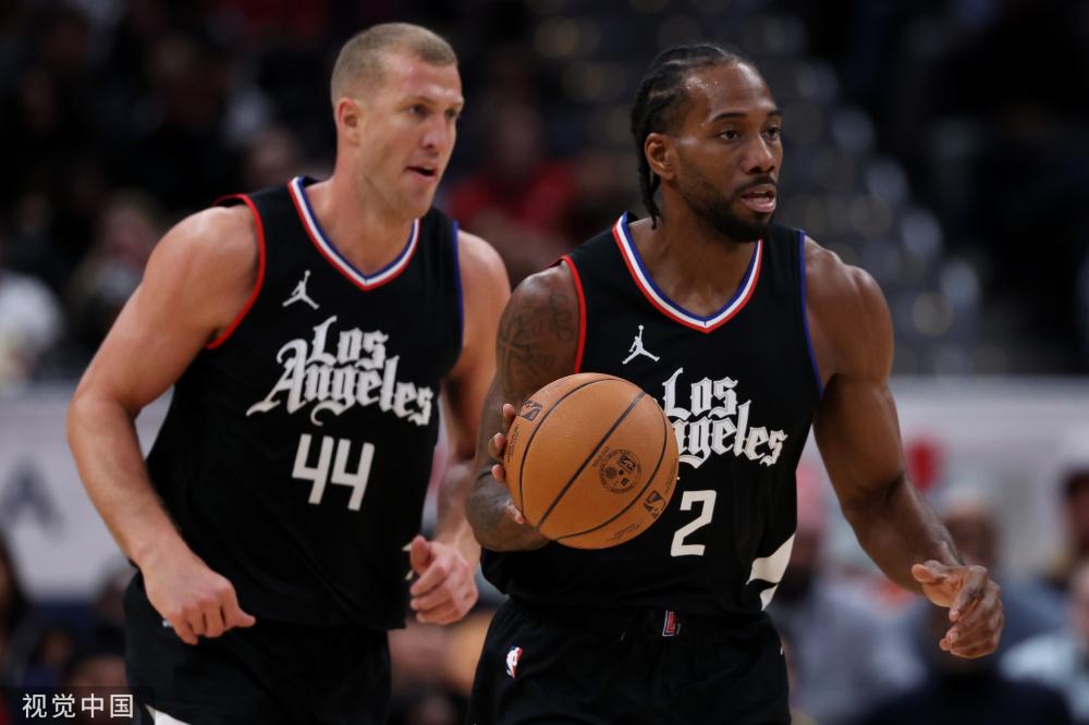 运动员们不 运动员们不